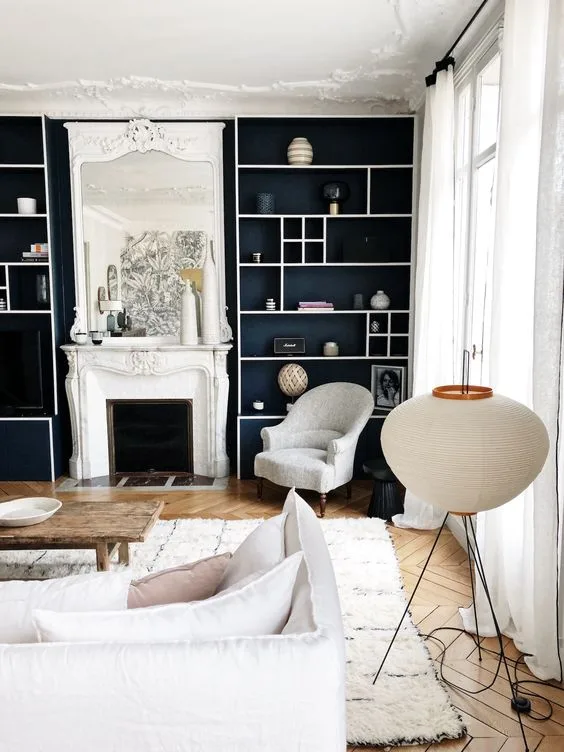 Une bibliothèque pleine de contrastes !