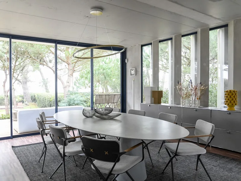 Une Salle à manger très contemporaine !